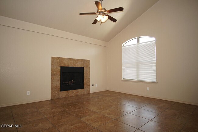 Foto del edificio - 6437 Berringer St