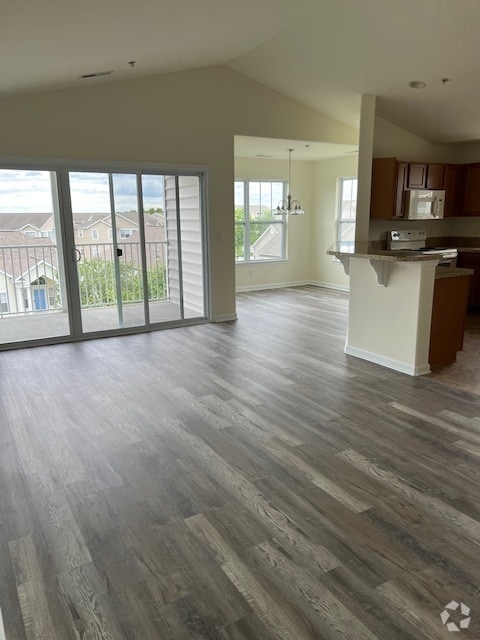 Building Photo - 4803I Summer Brook Way