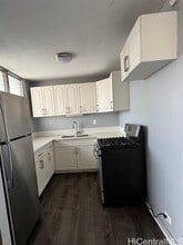 Building Photo - 720 Waiakamilo Rd