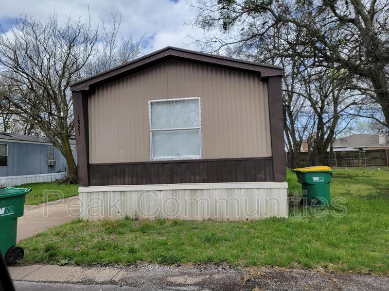 1821 Walnut St, Red Oak, TX 75154 House Rental in Red Oak, TX