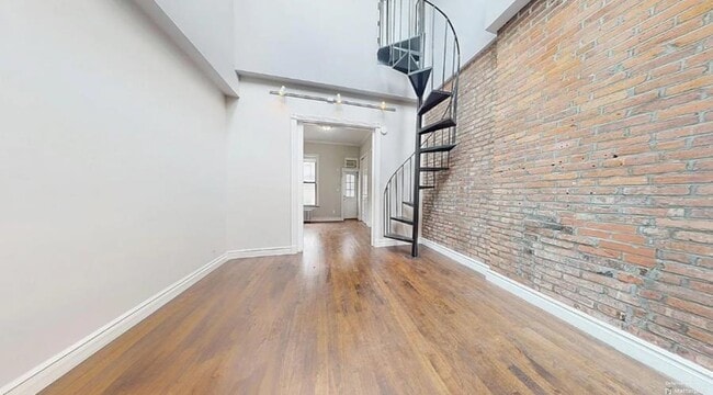 Foto del edificio - East 25th Street