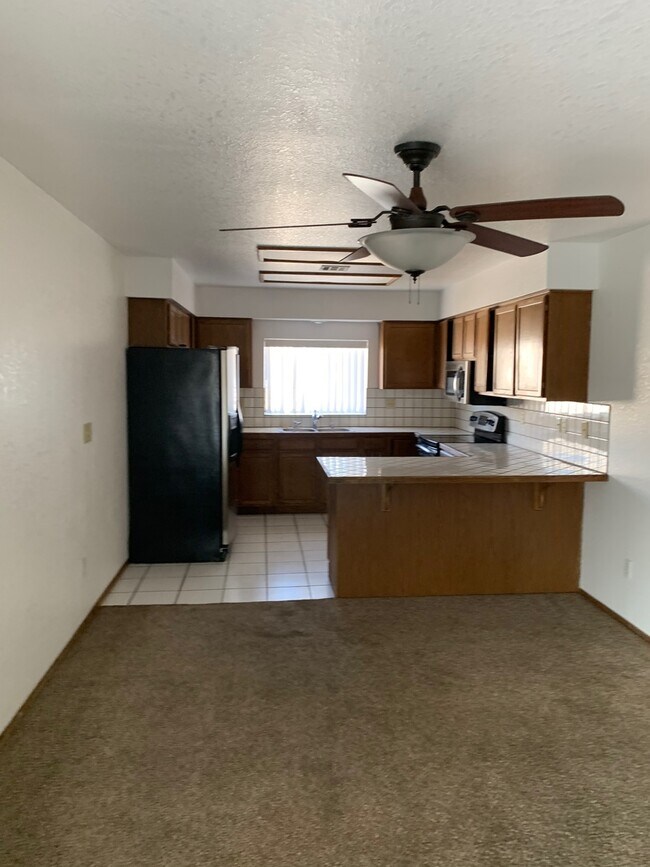 Foto del edificio - 3540 Kiowa Blvd S