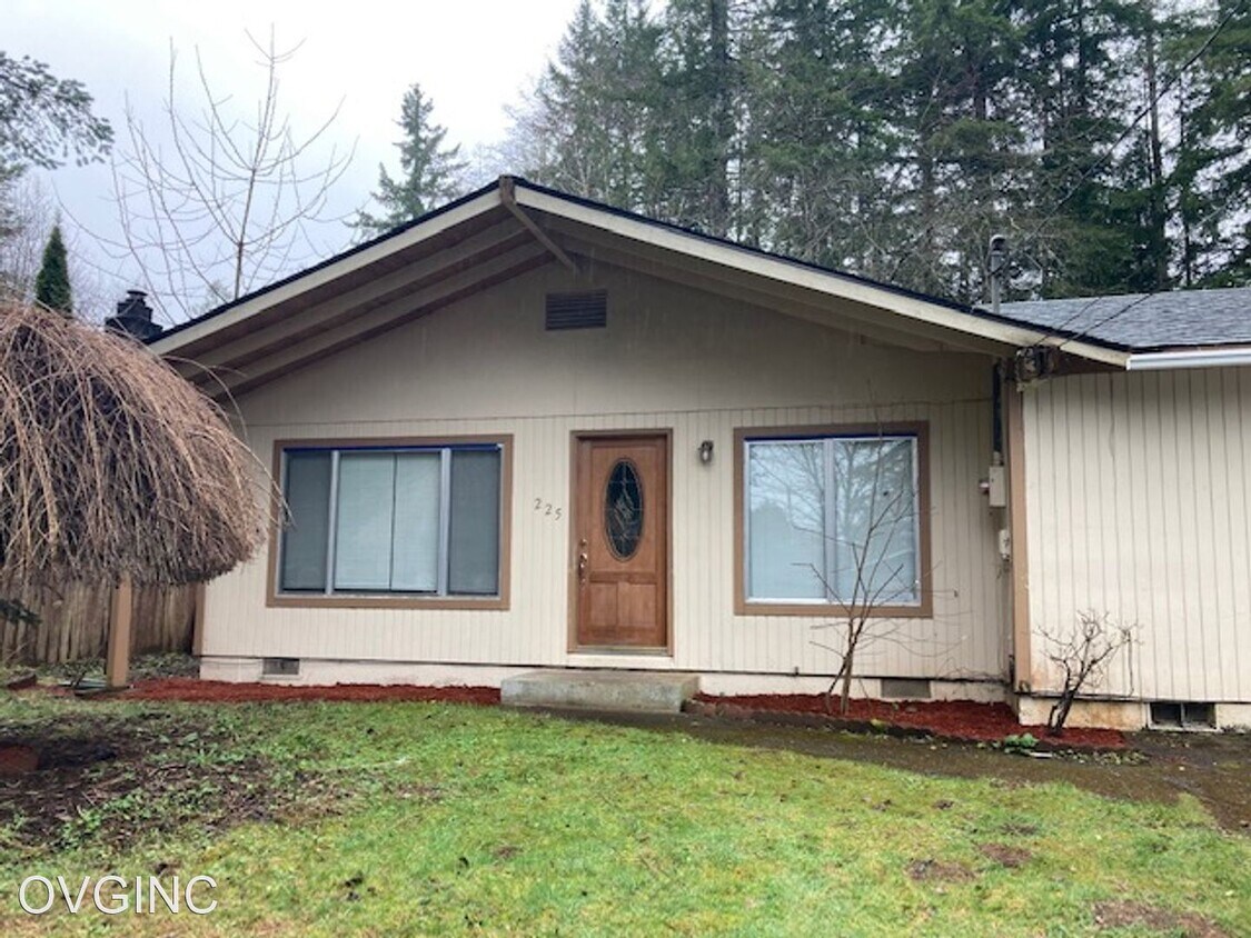 225 W Spruce St, McCleary, WA 98557 House Rental in McCleary, WA