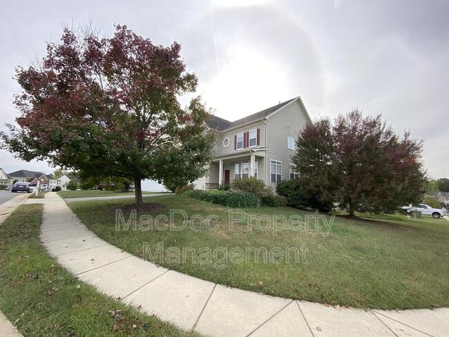 Building Photo - 634 Village Pkwy