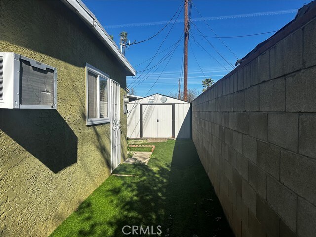 Building Photo - 24286 Atwood Ave