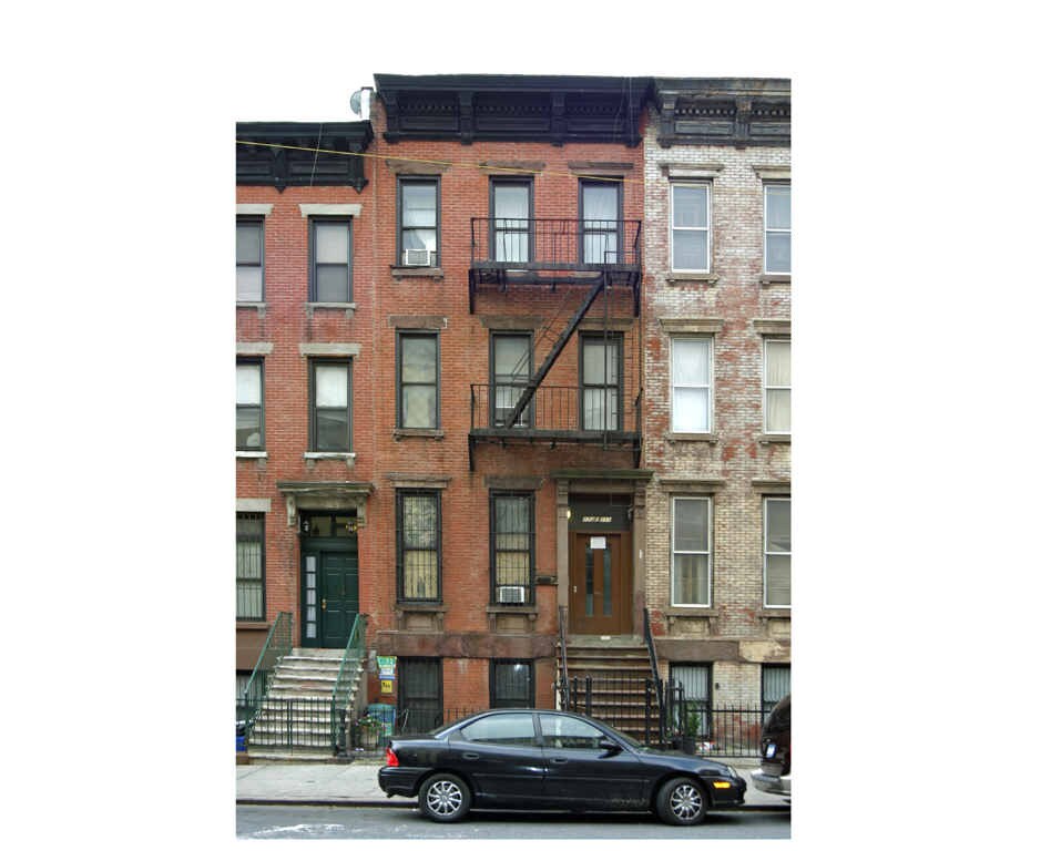 Primary Photo - 172 E 111th St