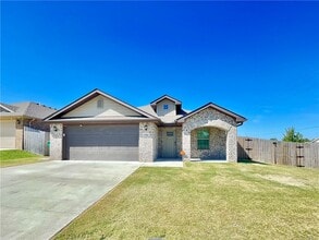 Building Photo - 1702 S K Pl