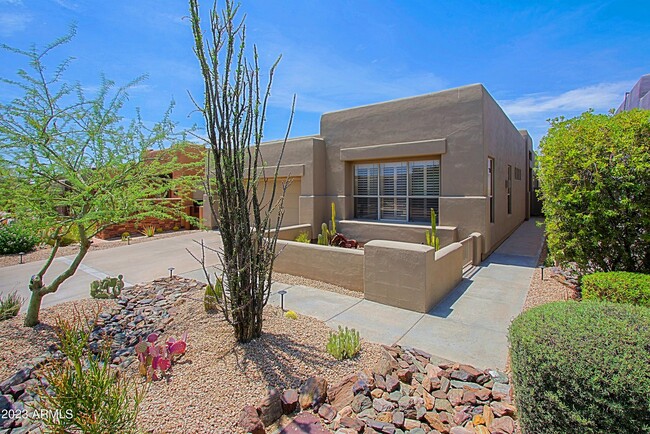 Foto del edificio - 9616 E Chuckwagon Ln