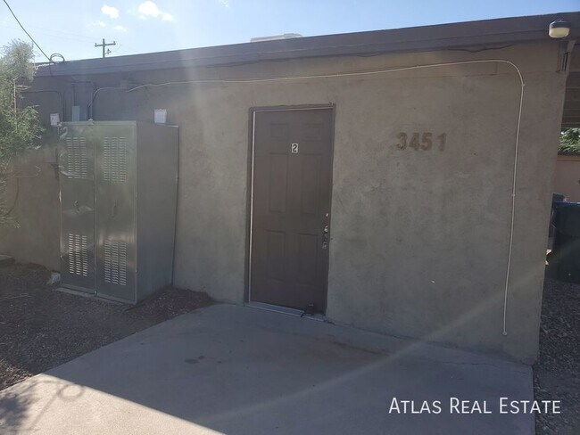 Foto del edificio - 3451 N Flowing Wells Rd