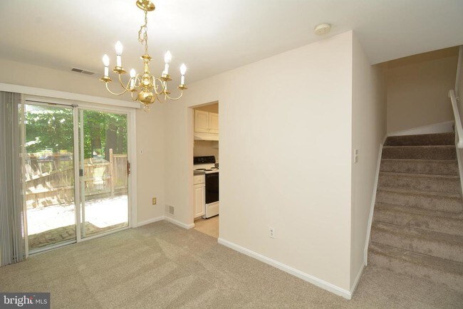 Building Photo - 6009 Selwood Pl