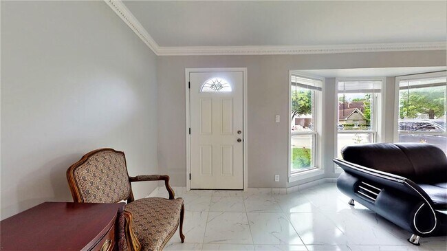 Foto del edificio - 2708 Robinhood St