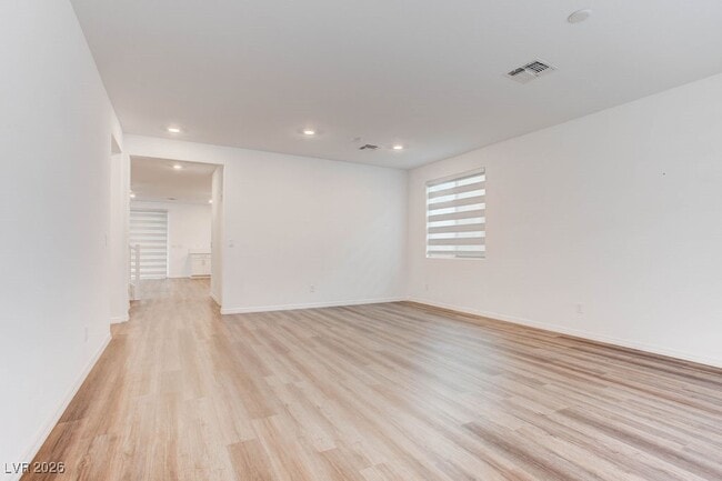 Building Photo - 10269 Lofty Knl St