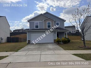 Building Photo - 2669 Averon Dr