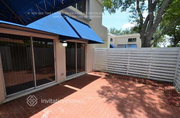Foto del edificio - 14388 SW 98th Terrace