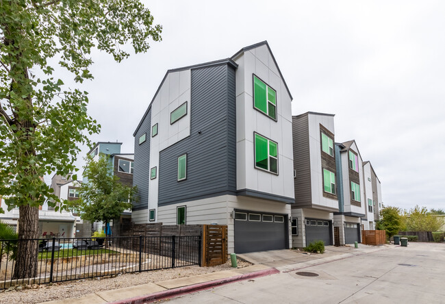 Building Photo - 1408 Hyde St
