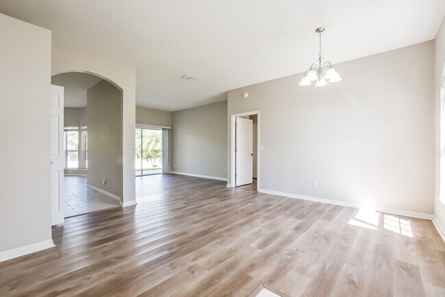 Foto del edificio - 1409 Center St