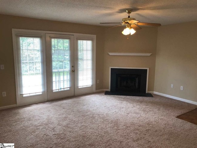 Building Photo - 602 Pelham Square Way