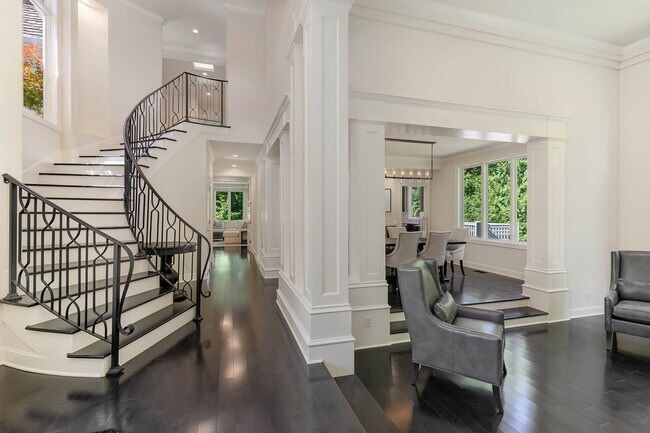 Foto del edificio - 4Bd/3.5Ba Issaquah Home