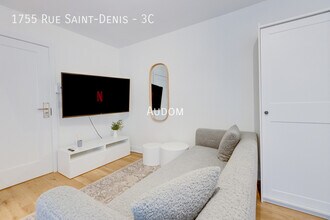 Building Photo - 1755 R. Saint-Denis