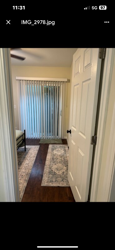 Building Photo - 155 Berverdor Ave