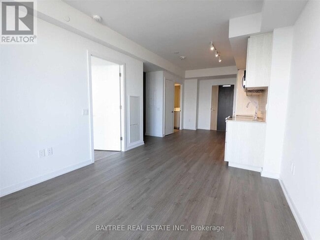 Building Photo - 48 Power St