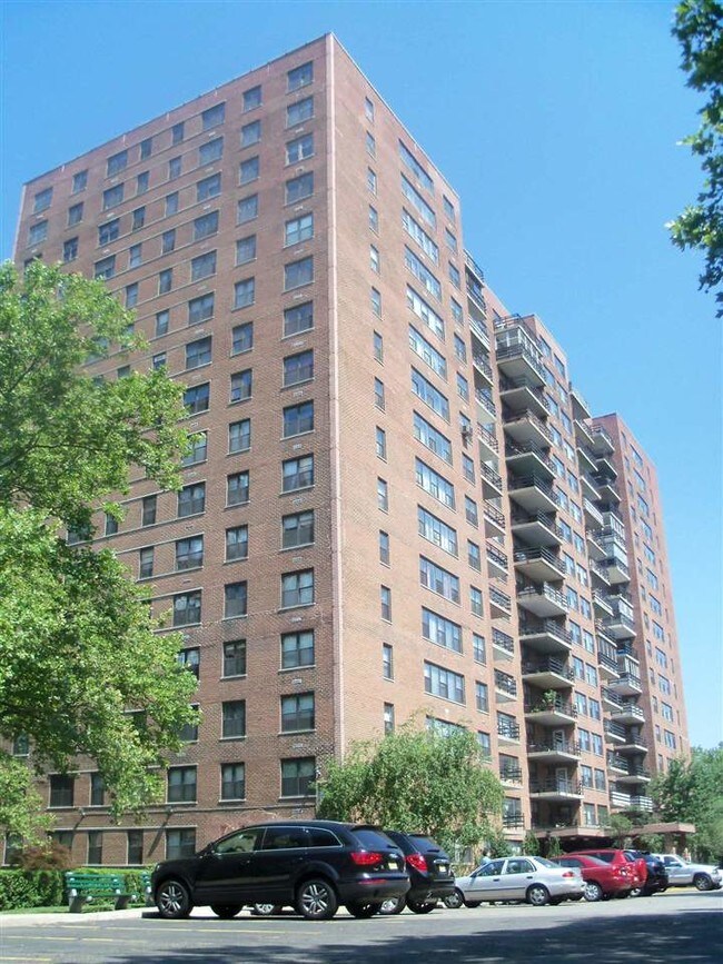 225 St Pauls Ave Unit 3F, Jersey City, NJ 07306 Condo