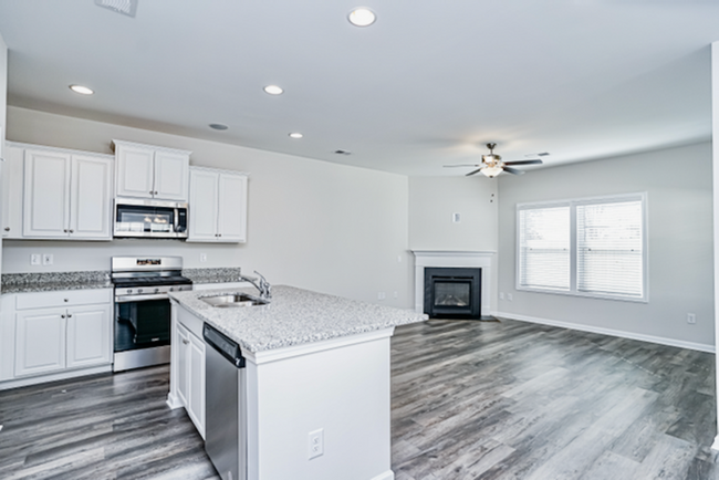 Building Photo - 107 Sweet Almond Ct