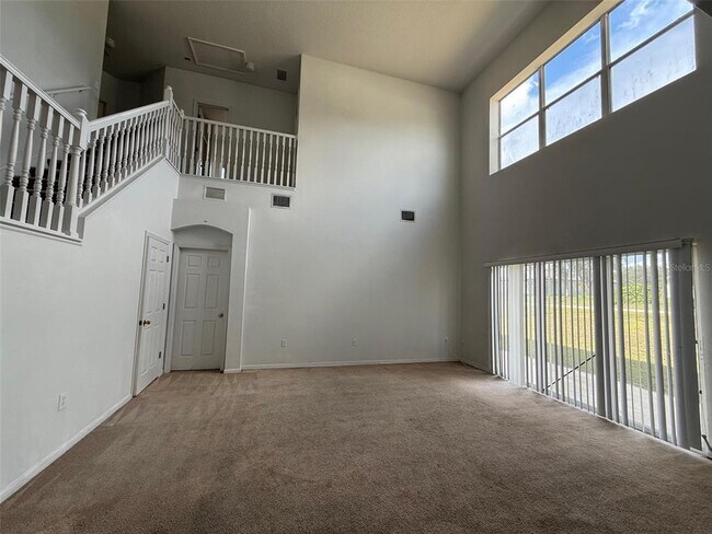 Foto del edificio - 439 Churchill Ct