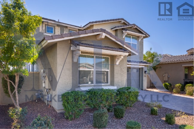 Building Photo - 4Bed/3Bath House in Verrado! JOIN THE WAIT...