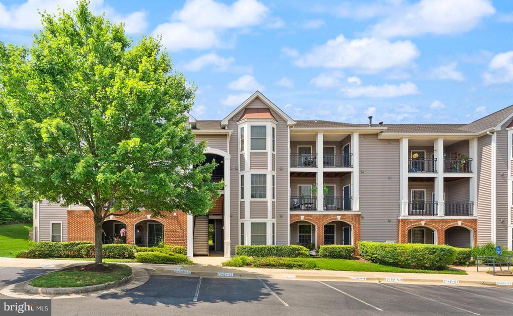 Foto principal - 20453 Chesapeake Square