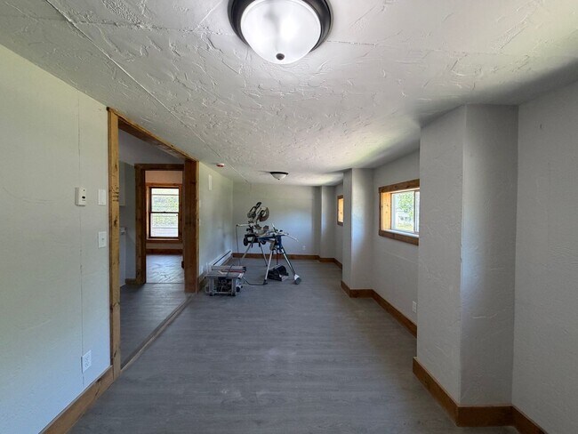 Foto del edificio - 317 Earl St