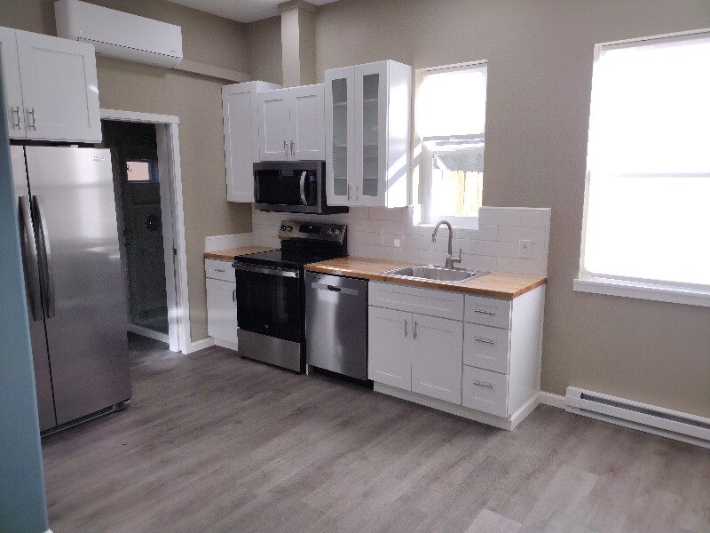 Foto principal - 653 Finley Gulch Rd