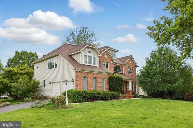 Foto del edificio - 2868 Pebble Beach Dr