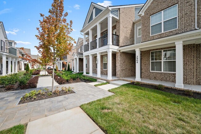 Foto del edificio - 2718 Willowoak Trl