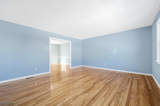 Foto del edificio - 686 Gates Terrace