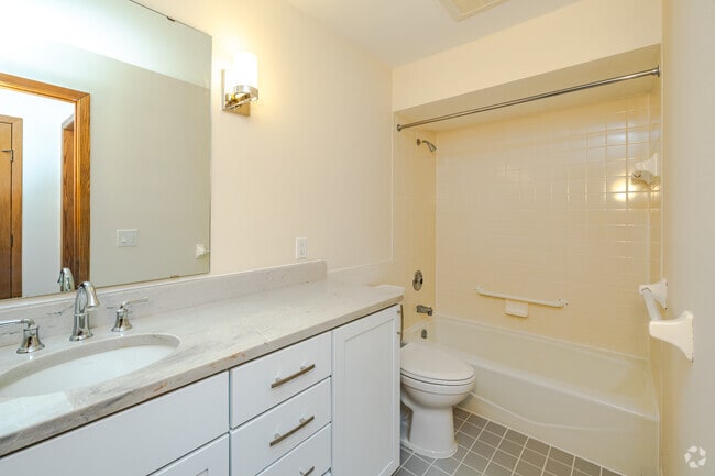 Hallway Bathroom - St. Croix Apartments