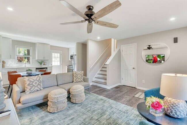 Building Photo - Suwanee Lane - Lawrenceville - 4BR - Pet F...