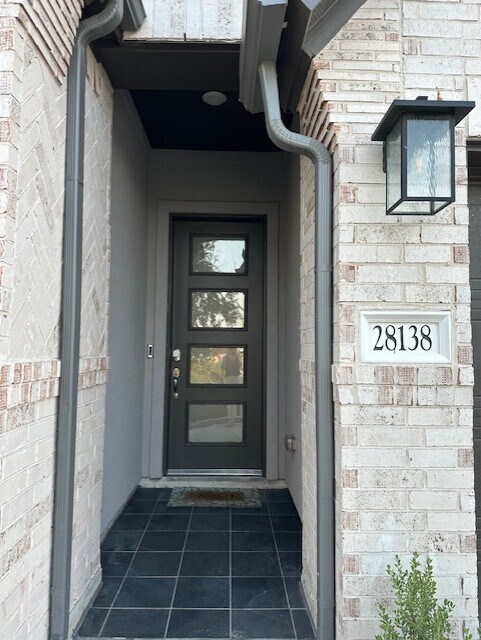 Foto del edificio - 28138 White Mdw Ln