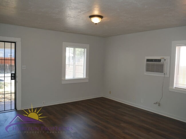 Building Photo - 4111 32nd St