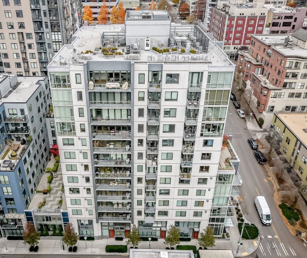 Foto principal - 76 Cedar St