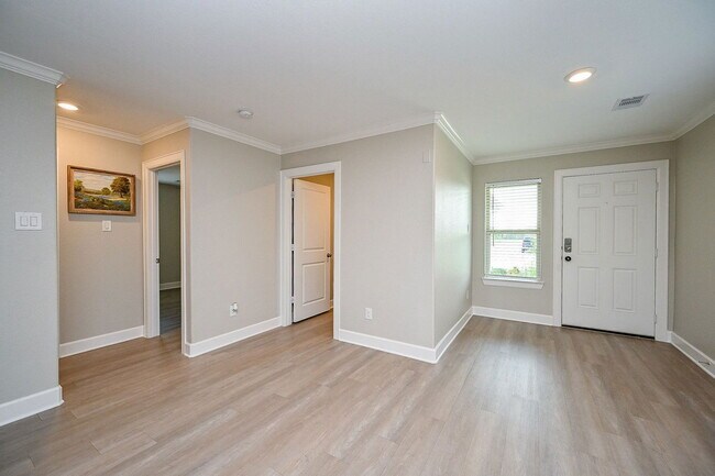 Building Photo - 4235 Palmetto Grv Ln