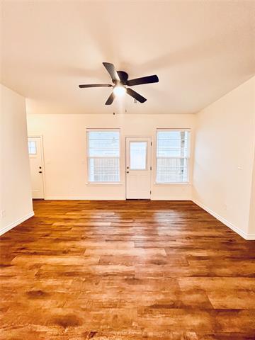 Foto del edificio - 523 E Hanna St