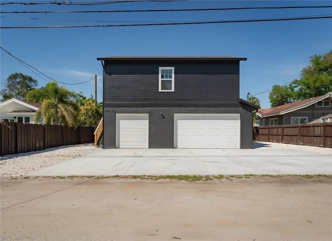 Building Photo - 2830 2nd Ave N