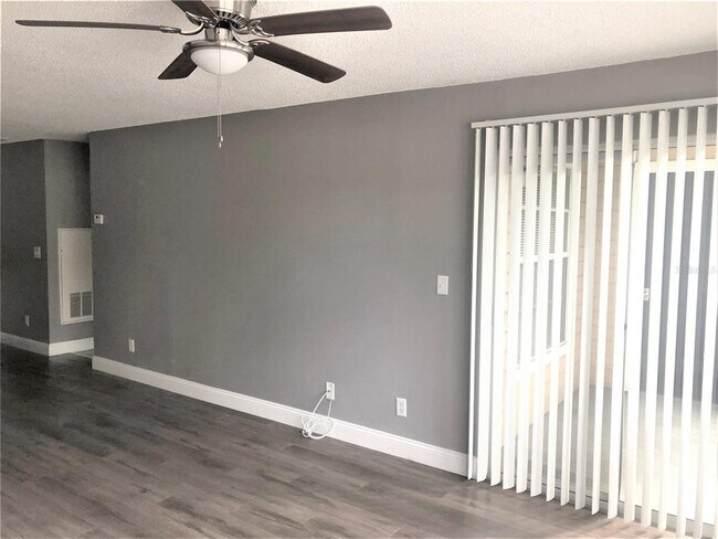 Building Photo - 1051 S Hiawassee Rd