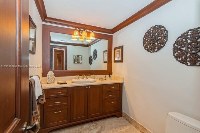 Building Photo - 5400 SW 86th St