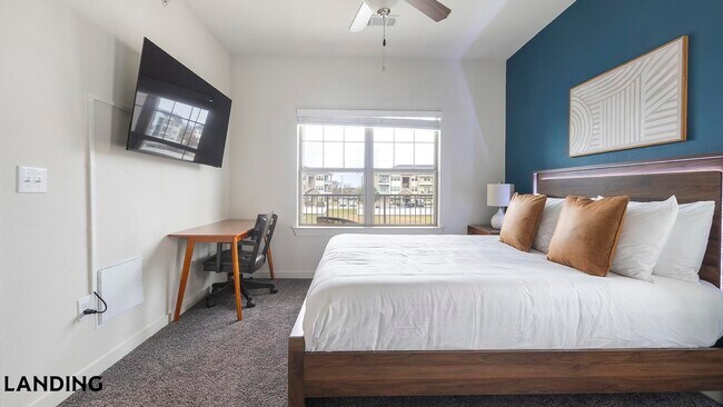 Building Photo - 2115 Windsor Blvd