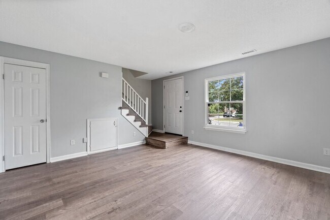 Foto del edificio - 907 Ketch Ct