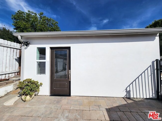 Foto del edificio - 3333 Thelma St