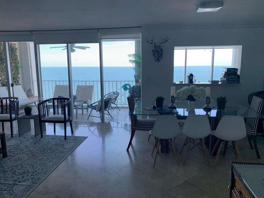 Primary Photo - 881 Ocean Dr