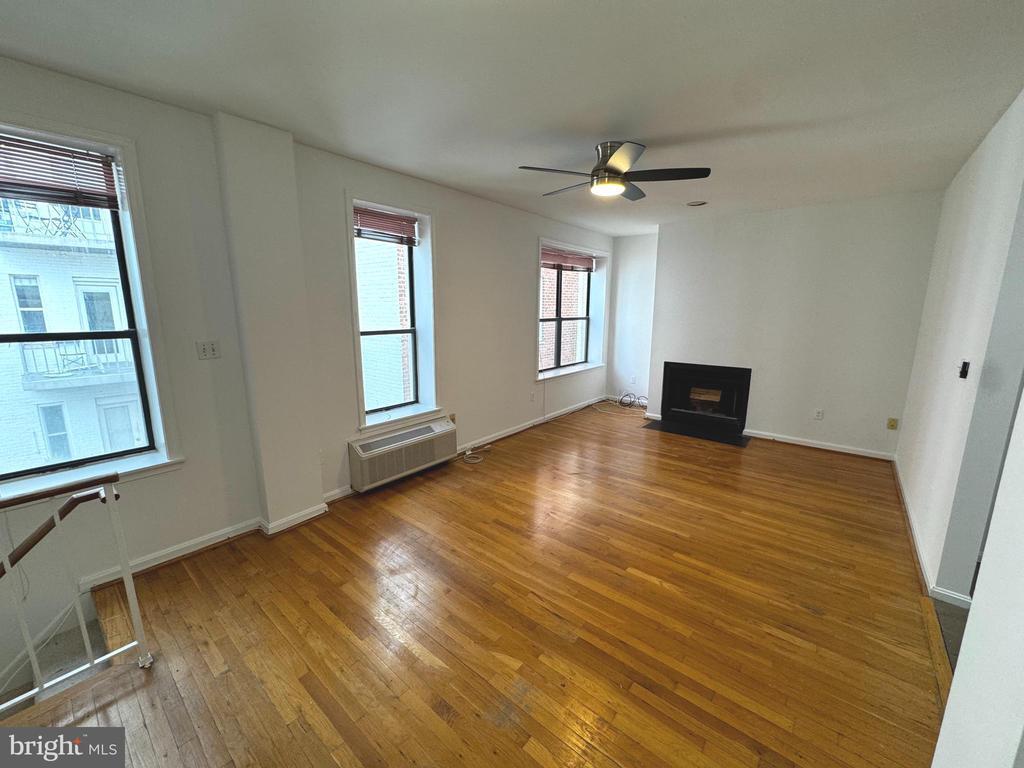 Foto principal - 2145 California St NW